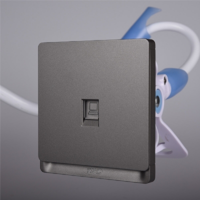 Ổ căm 1PC Q6801PC