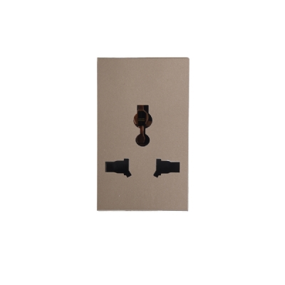 Ổ cắm ba chấu đa năng cỡ M